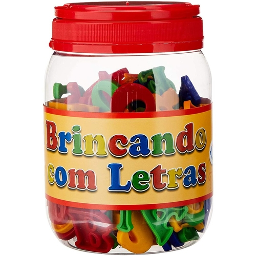 Brincando com letras com 173 peças
