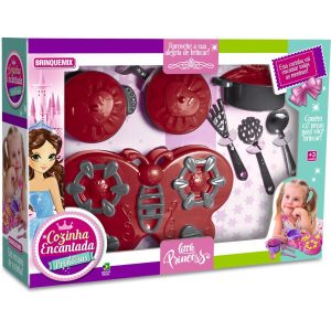 Brincando de Casinha Cozinha Encantada Princesas